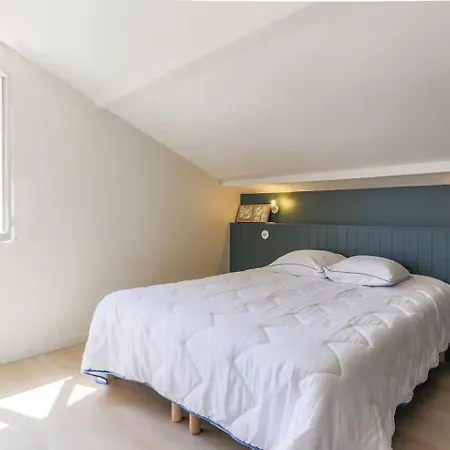 Villa Okeanis *